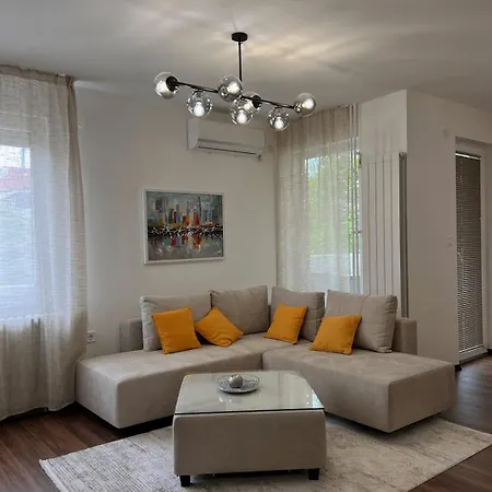 Navoy * Σκόπια